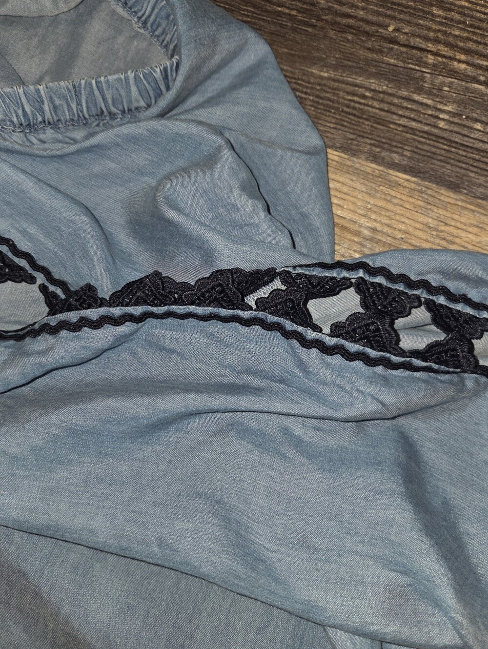 Crown & Ivy Chambray Plus Blouse - Picture 6 of 11